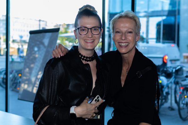 Mit Alexandra Porenta